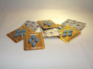 Viagra - jajrozšírenejšia tabletka na erekciu má typickú modrú farbu.